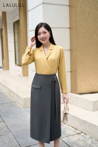 CHÂN VÁY DÁNG ĐỨNG TÀ BONG KHUYÊN D TUÝT XI GHI