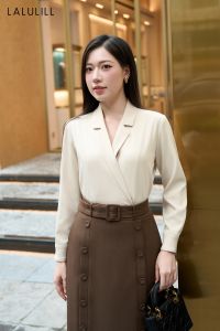 ÁO SƠ MI DÁNG SUÔNG CỔ 2 VE TUÝT XI KEM