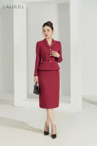 AV DẠ TWEED CỔ SAM ĐỎ ĐÔ