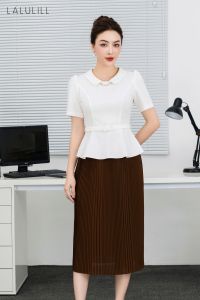 SM peplum cổ sen đính đá lụa đũi trắng